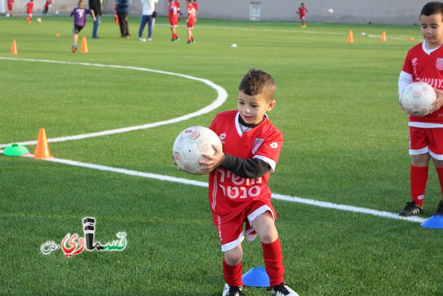 فيديو: قفزوا كالغزلان والفرحة والدموع تغمران شاكرين الرحمن وابو العبد بالحسبان في افتتاح ملعبهم الخضراوان   